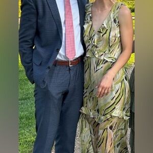 Lost + Wander size green bohemian dress. Perfect for spring, summer, and fall.